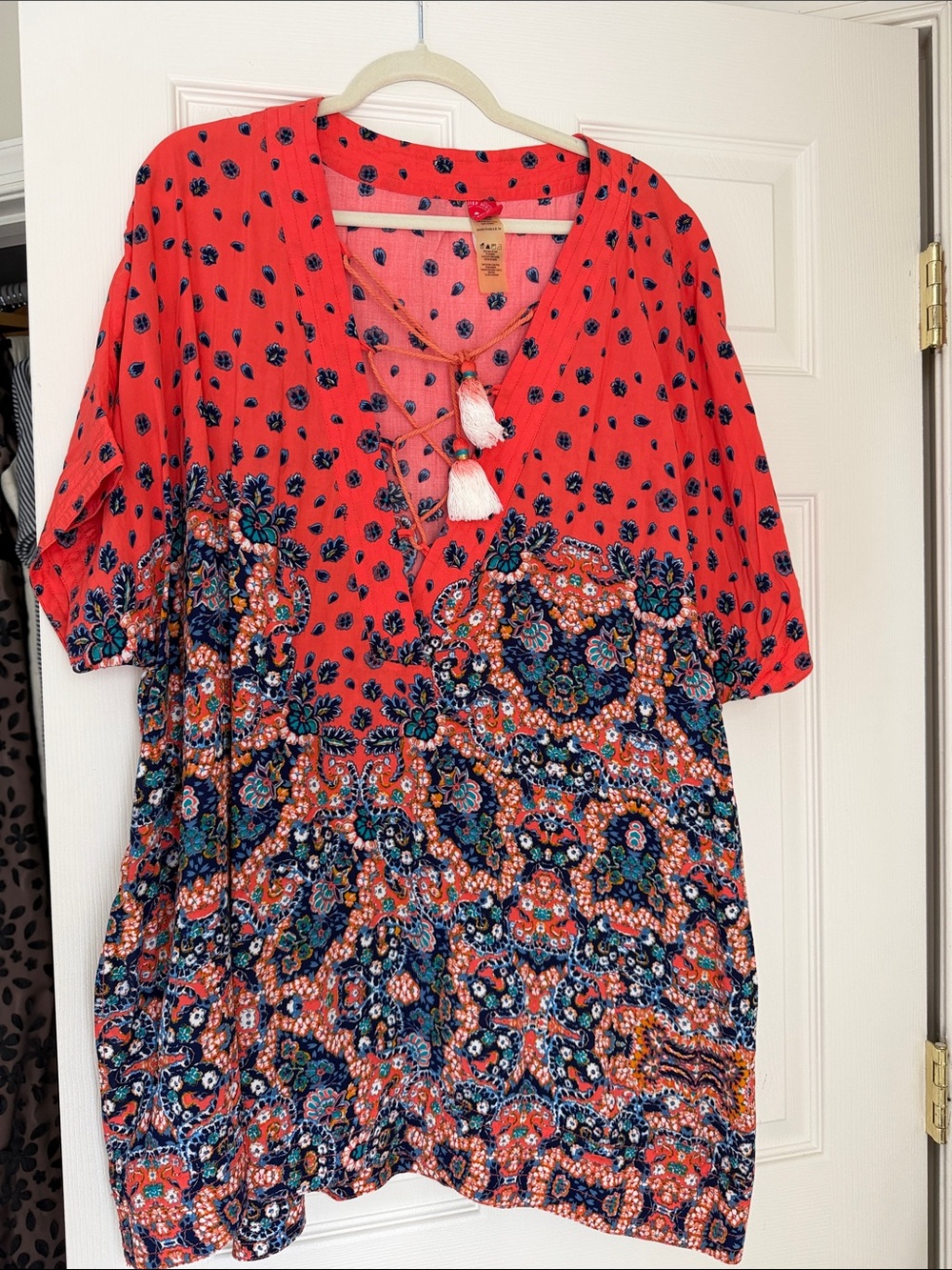 Boho Tassel V-Neck Floral Tunic Top - Coral Multi